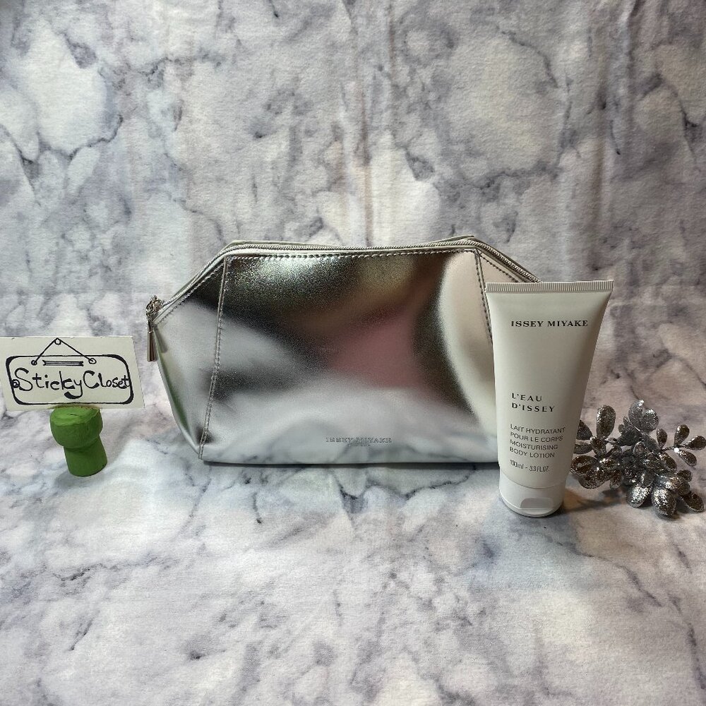 Issey Miyake L'eau D’Issey Set-Silver Pouch&Body Lotion-Full 100ml,3.3oz-2pc-NEW